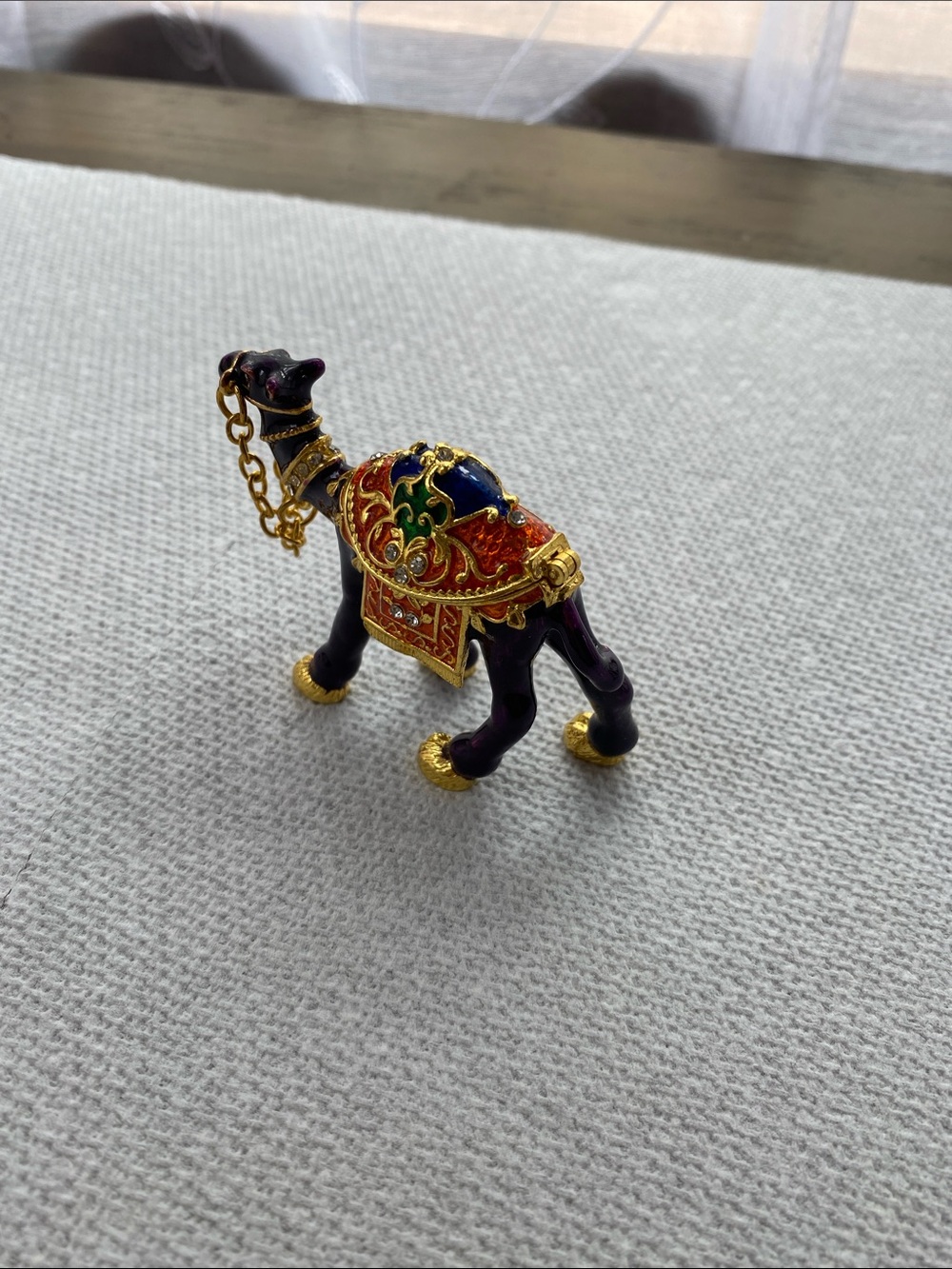 Purple and Gold Camel Figurine Trinket Box - Picture 4 of 9
